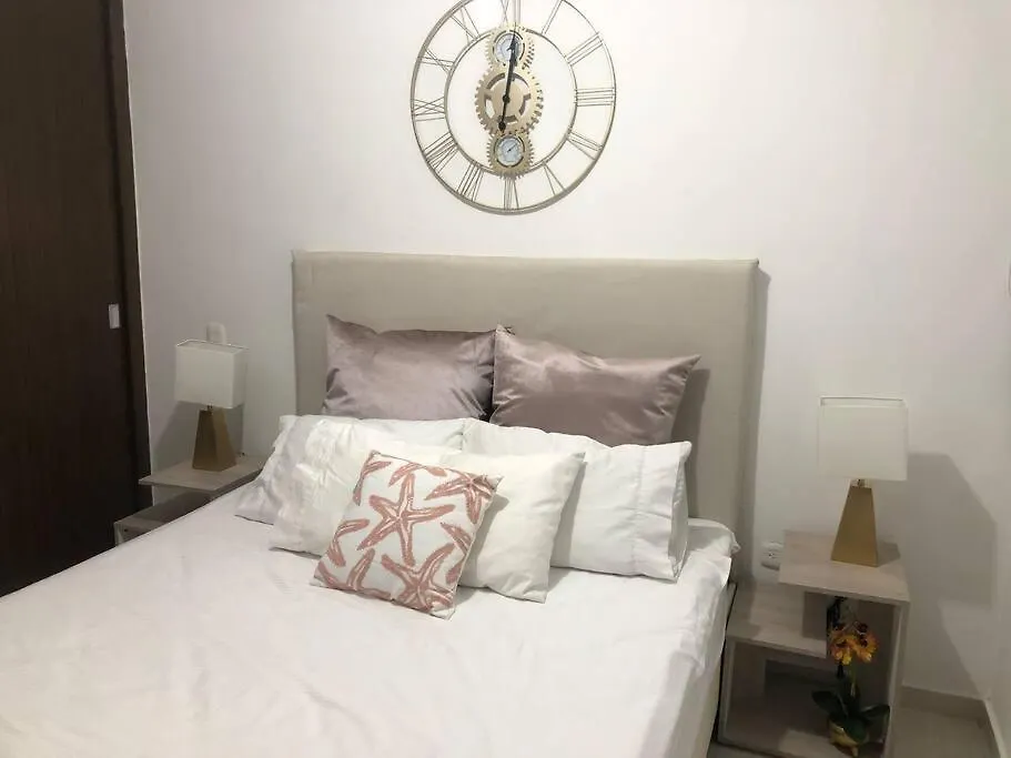 Apartamento Buenavista: Near Uninorte with Parking and A/C Apartment Barranquilla  Colombia